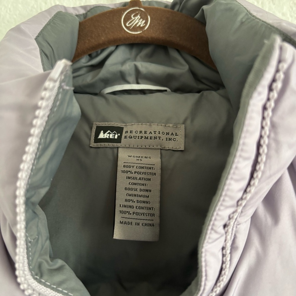 REI Women's Size XS Purple Goose Down Puffer Vest - Picture 2 of 3